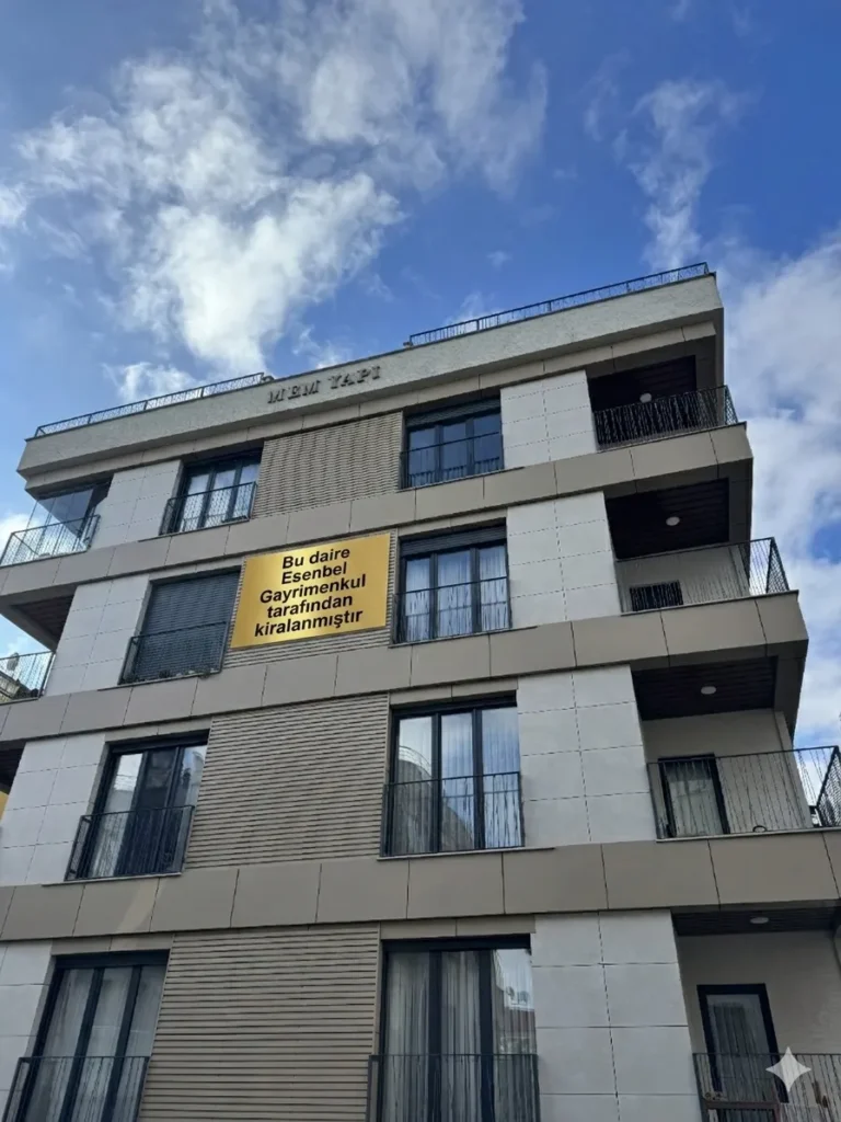 Feneryolu'ndaki 4+1 135 m²lik lüks dairemizi sadece 3 günde kiraladık !